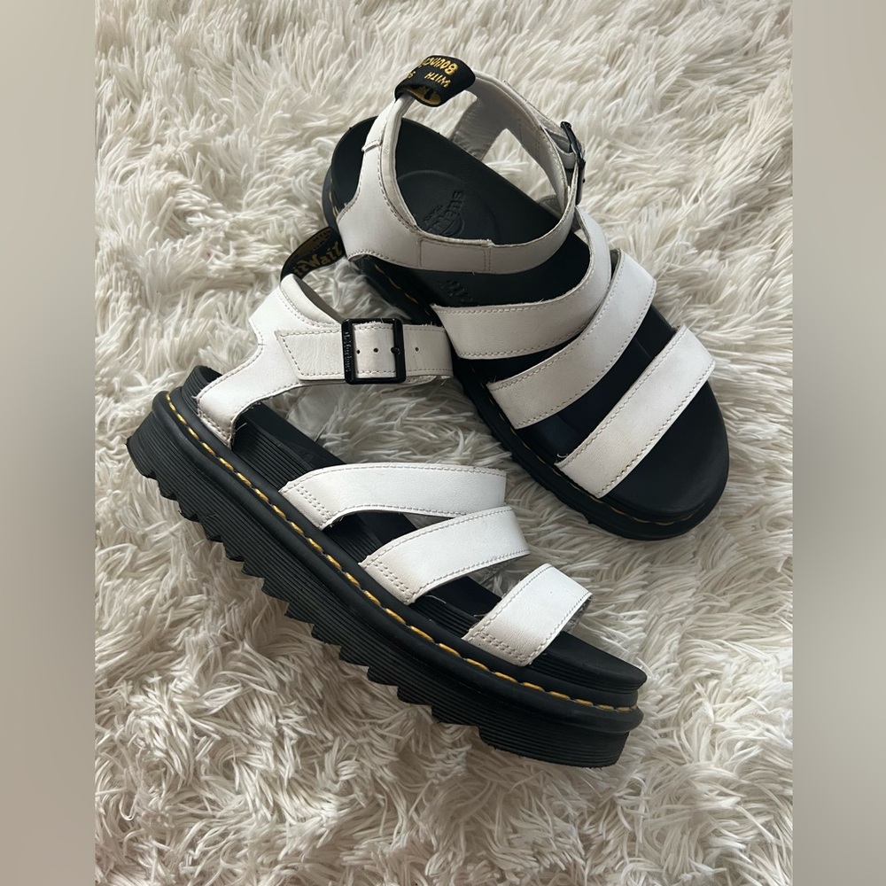 Dr. Martens Blaire Women’s Sandals - size 9